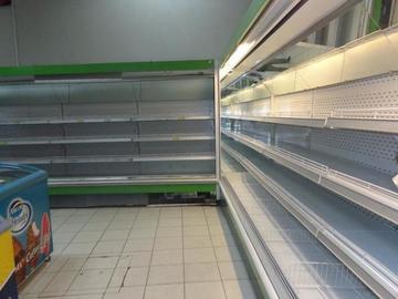 Muchos comercios no pudieron abastecerse.