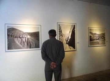Abre muestra de Simón I. Patiño