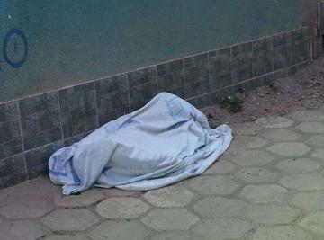 Así fue encontrado el cadáver de la mujer en la zona de Pampa Ingenio.