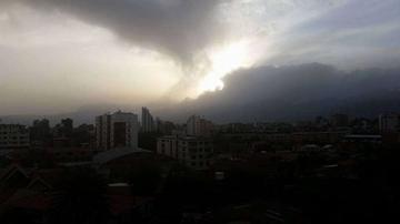 En Cochabamba hubo vientos y lluvia desde la mañana.