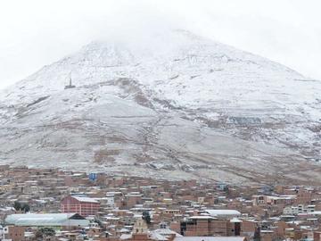 Nevada caída en once municipios alarma a los comunarios