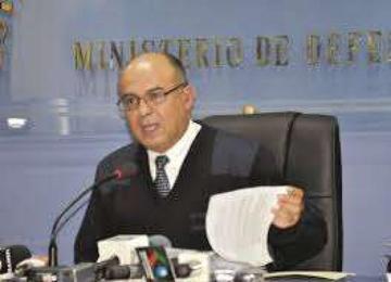 Gobierno necesita ocho millones de dólares para recuperar las barcazas