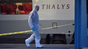Joven armado desata terror en tren francés