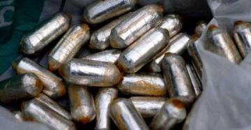 Detienen a un boliviano con cocaína en Santiago