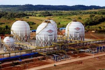 Bolivia inaugura planta que separa los líquidos del gas