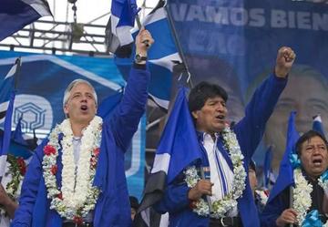 El MAS anuncia la reforma de la  Constitución para reelegir a Evo