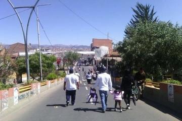 Las principales plazas, calles y avenidas fueron ocupadas por familias.