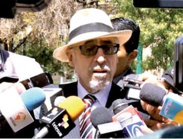 Embajador de Bolivia ante El Vaticano dice que cayó en trampa mediática