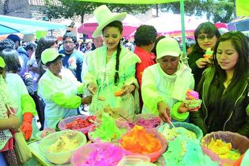 Diferentes sabores de helados se vendieron ayer.