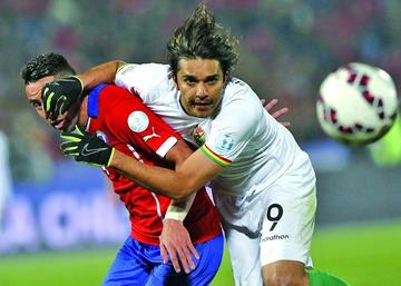 El jugador Marcelo Martins en el cotejo ante Chile.