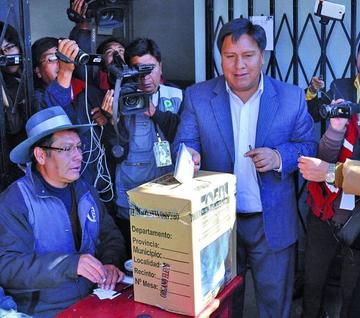 Williams Cervantes  Alcalde de Potosí