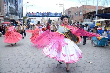 Los bailarines derrocharon alegría a lo largo de la ruta del convite de este sábado. Foto: El Potosí
