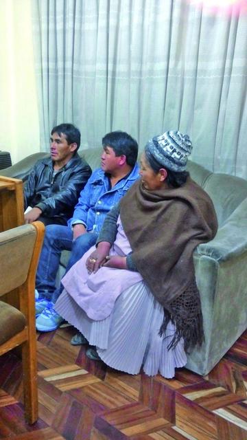 Desmienten los cobros de multas a una comerciante