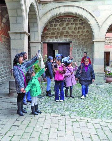 Los visitantes llegan menos a la Villa Imperial.
