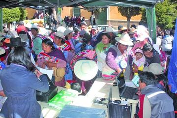 Las beneficiarias deberán estar registradas en el bono Juana Azurduy.