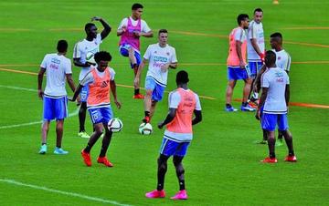 Colombia y Perú buscan el triunfo en su debut en las eliminatorias