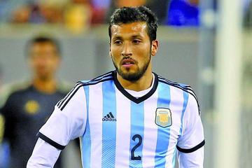 Ezequiel Garay es la séptima baja de Argentina