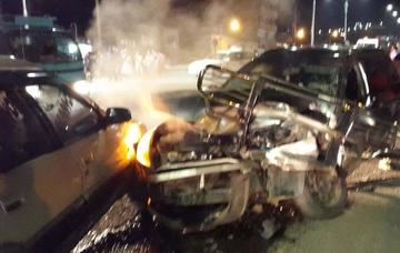 Conductor que ocasionó triple colisión huyó y es buscado por los policías