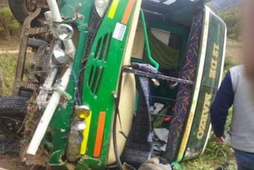 El accidente dejó un saldo de dos muertos y más de 20 heridos. Foto: Radio Suprema