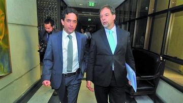 Marco Antonio Núñez (izq.) forma parte de la comisión.