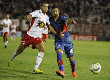 Huracán recibe a Defensor Sporting