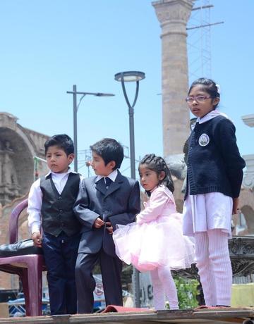 Los niños demostraron sus dotes para la declamación.