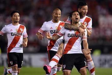 River derrota a Chapecoense