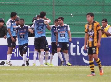 Blooming gana al líder del torneo