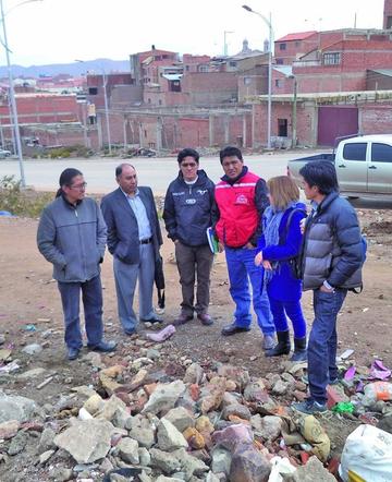 La inspección en la zona de Villa Santiago.