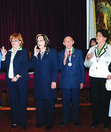 La posesión del directorio de la institución cultural.