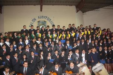 Alistan para el 18 diciembre la graduación de maestros