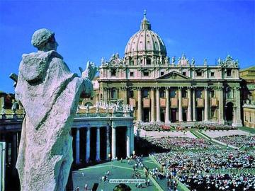 Por filtrar datos reservados de El Vaticano arrestan a un sacerdote 