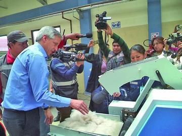 El Centro de innovación productiva tiene equipamiento para procesar textiles.