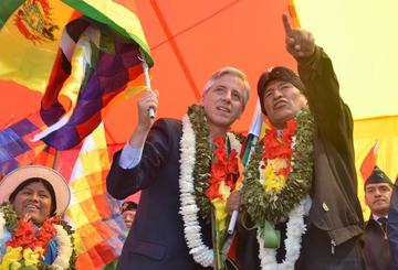 Tres exministros de Evo trazan la campaña por el Sí a la reelección