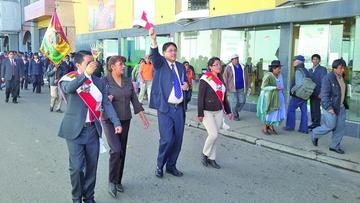 Desarrollarán el desagravio a la bandera rojo y blanco