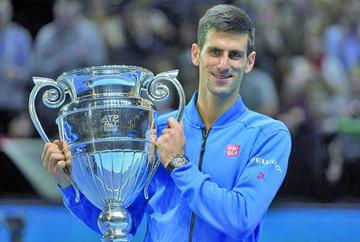 Djokovic recibe el título que le acredita como número uno del mundo