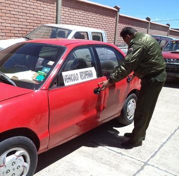Diprove recupera vehículo robado hace una semana