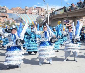 La tradicional danza que es propia de los bolivianos.