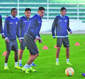 Cabrera y Saavedra son bajas en Bolívar