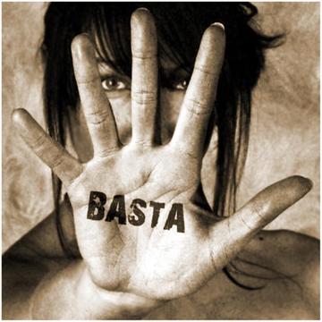 La lucha contra la violencia tiene que ser algo más que retórica, según una publicación.