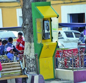 Ya casi nadie usa las líneas fijas para hacer llamadas telefónicas