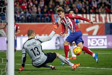 Atlético de Madrid gana en tres minutos al Espanyol