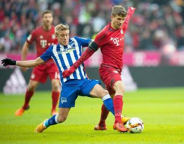 Bayern vence 2-0 a Hertha