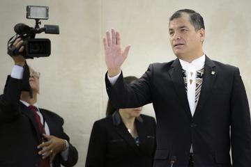 Correa planea retirarse “un buen tiempo” de la política