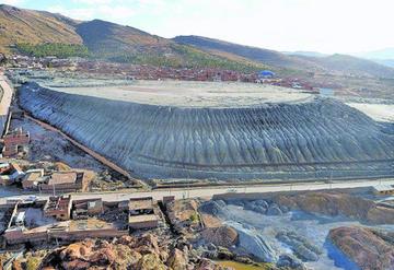 Las colas se encuentran en la comunidad de Cantumarca.