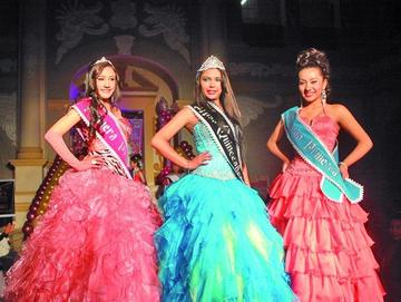 Ayelen Suyo (c) fue elegida en 2013.