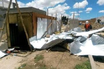 Aprehenden a dos sospechosos de causar daños en obras de la Línea Azul del teleférico