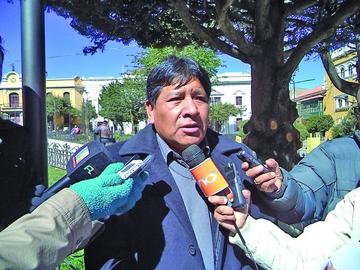 Dirección de Educación analiza la gestión 2015