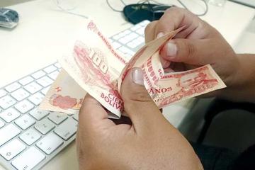 En Potosí solo 56 empresas pagaron primer aguinaldo 2015