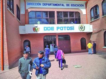 Distritales evalúan la gestión escolar